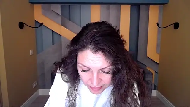 EllaLong online show from 02/20/26, 12:29