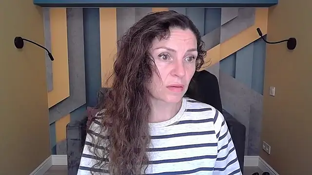 EllaLong online show from 10/15/25, 11:29