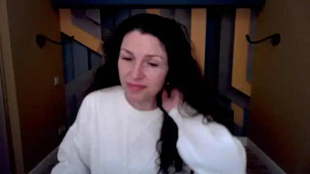 EllaLong online show from 02/01/26, 12:36