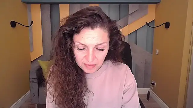 EllaLong online show from 03/14/26, 12:33