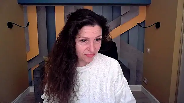 EllaLong online show from 03/01/26, 12:27