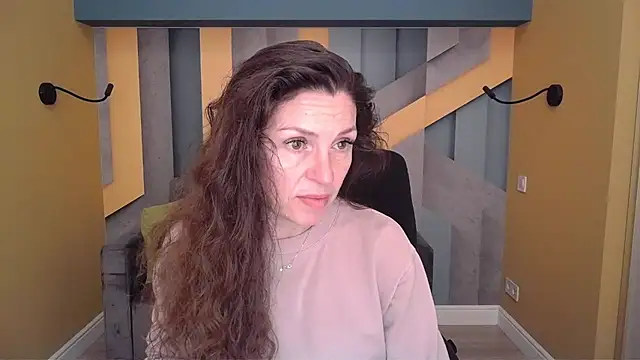 EllaLong online show from 03/22/26, 12:29