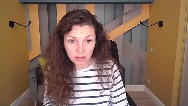 EllaLong online show from 03/29/26, 11:23