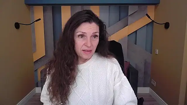 EllaLong online show from 11/25/25, 12:38