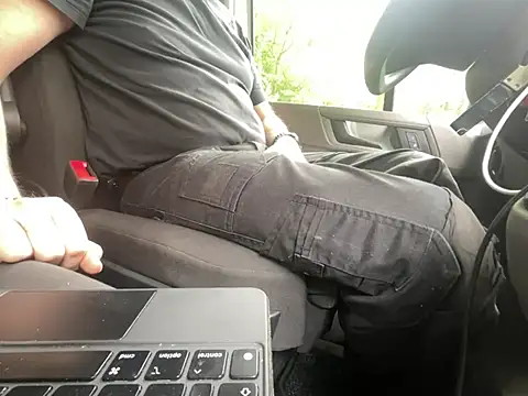 Lovetobenaked4u online show from 06/08/26, 10:16