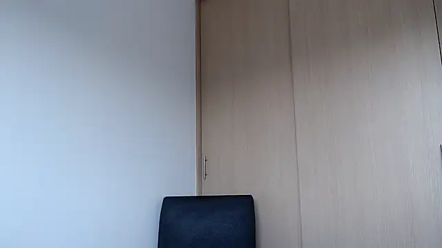 kitty  horny online show from 10/28/25, 08:19