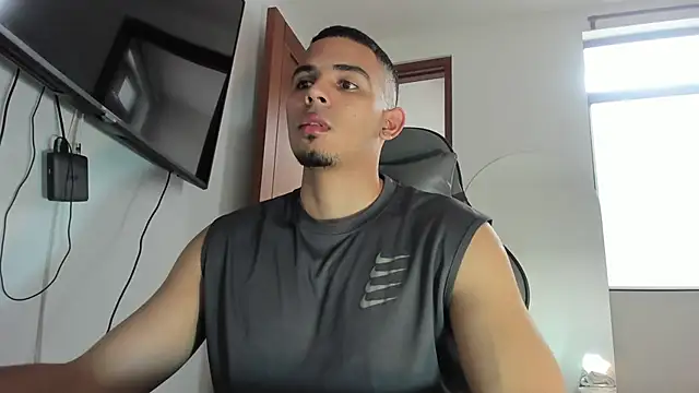 joss 111 online show from 03/10/26, 01:04