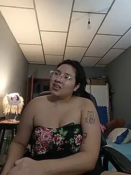 DanelyLopez online show from 05/23/26, 10:42