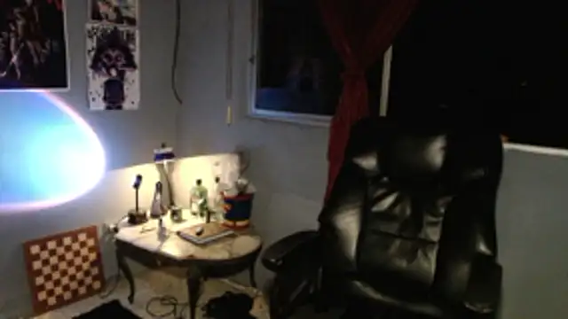 DanelyLopez online show from 11/08/25, 01:53