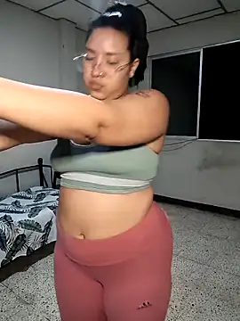 DanelyLopez online show from 12/05/25, 02:32