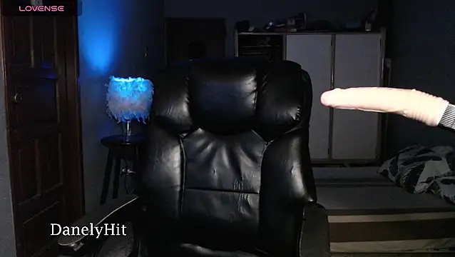 DanelyLopez online show from 04/16/26, 01:39