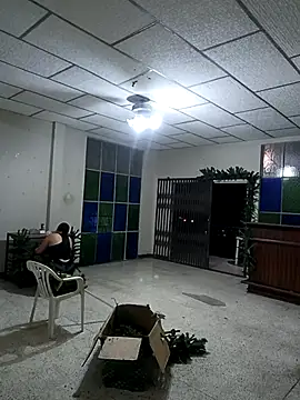 DanelyLopez online show from 12/19/25, 01:42