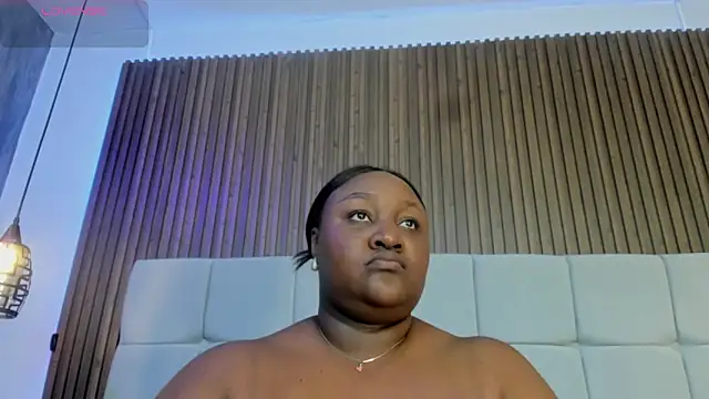 Saravy Blandon online show from 03/08/26, 11:13