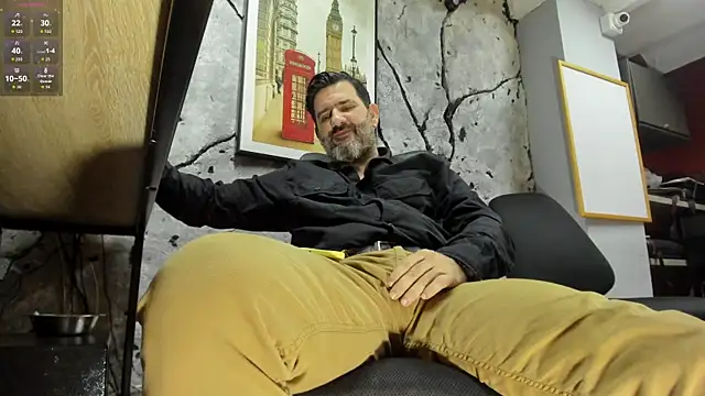 Maxi TheBigDaddy online show from 05/20/26, 01:08