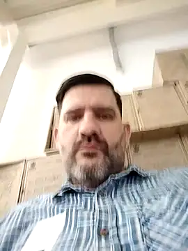 Snapshot of Maxi_TheBigDaddy chatting on 02/13/26, 01:55 Maxi TheBigDaddy online show from 02/13/26, 01:55