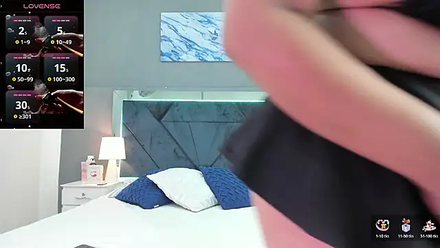 Lauralove 69 online show from 03/16/26, 08:22