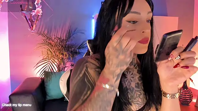 Megan inked online show from 10/16/25, 03:15