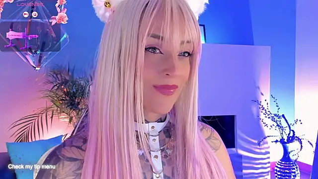 Megan inked online show from 11/07/25, 03:11