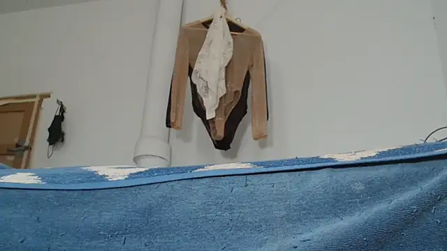 HAIRY PUSSY BIG online show from 12/04/25, 02:49