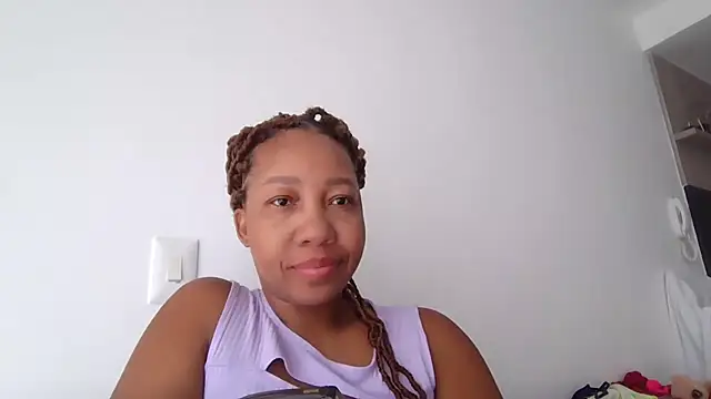 Snapshot of megan-hotxx chatting on 03/22/26, 01:23 megan-hotxx online show from 03/22/26, 01:23