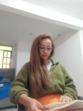 Snapshot of valeria_teiku chatting on 09/18/25, 05:49 valeria teiku online show from 09/18/25, 05:49