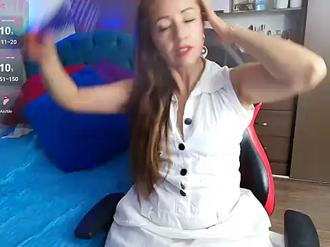 Snapshot of valeria_teiku chatting on 09/21/25, 12:38 valeria teiku online show from 09/21/25, 12:38