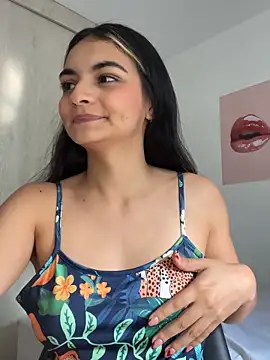 Cat2525 online show from 02/11/26, 07:36