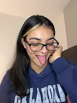 Cat2525 online show from 01/11/26, 02:29