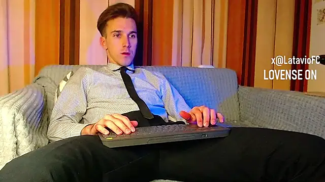 Midnighter  online show from 11/24/25, 08:53