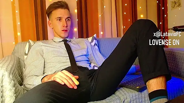 Midnighter  online show from 12/13/25, 11:11