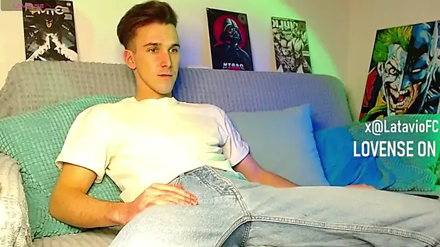 Snapshot of Midnighter_ chatting on 02/28/26, 10:31 Midnighter online show from 02/28/26, 10:31