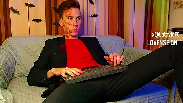 Midnighter  online show from 10/31/25, 11:11