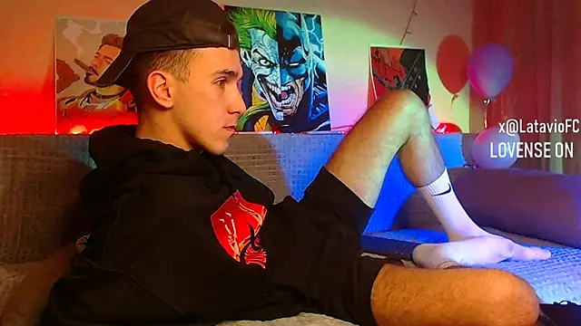 Snapshot of Midnighter_ chatting on 01/13/25, 11:38 Midnighter  online show from 01/13/25, 11:38