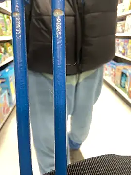 Snapshot of BBC_LONGPIPE22 chatting on 01/15/26, 02:31 BBC LONGPIPE22 online show from 01/15/26, 02:31