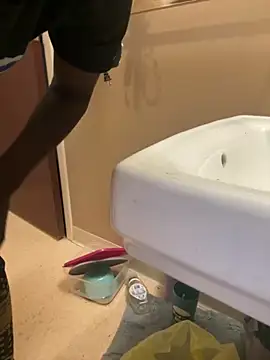 Snapshot of BBC_LONGPIPE22 chatting on 10/12/25, 04:30 BBC LONGPIPE22 online show from 10/12/25, 04:30