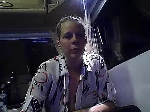 WildScorpio86 online show from 12/17/25, 06:13