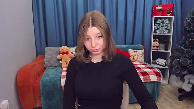 Snapshot of RinaMoore chatting on 01/04/25, 11:11 RinaMoore online show from 01/04/25, 11:11