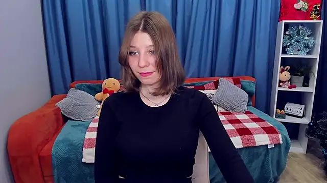 Snapshot of RinaMoore chatting on 01/20/25, 01:11 RinaMoore online show from 01/20/25, 01:11