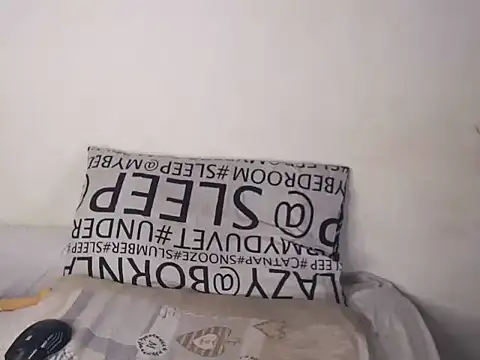 wetmypants online show from 07/07/26, 10:35