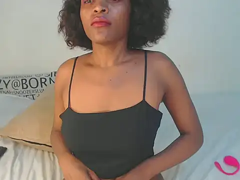 wetmypants online show from 03/23/26, 05:40