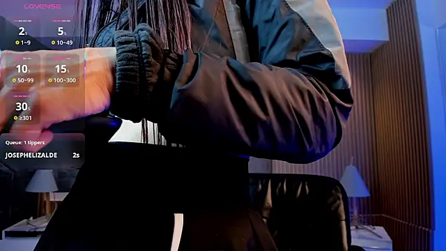 charlottewhitte online show from 02/21/26, 01:02