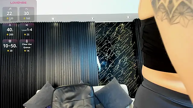 charlottewhitte online show from 03/13/26, 11:59