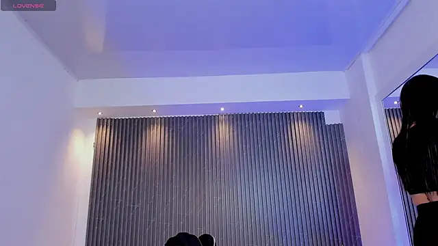 charlottewhitte online show from 03/02/26, 11:17