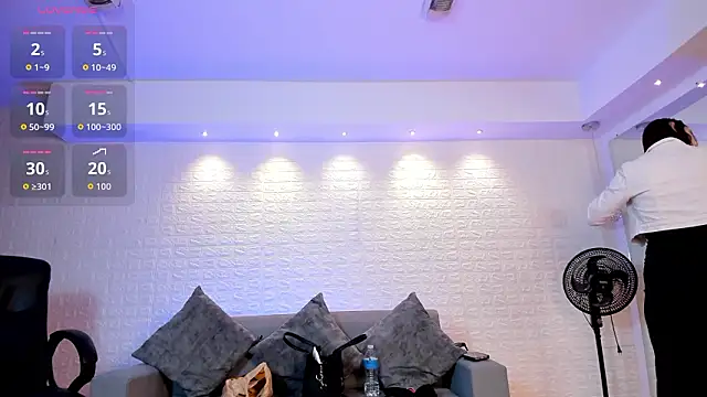 charlottewhitte online show from 02/15/26, 11:53