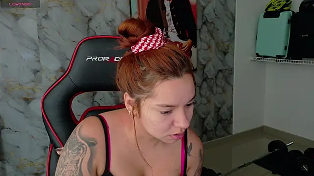 samantha tattu online show from 10/15/25, 06:16