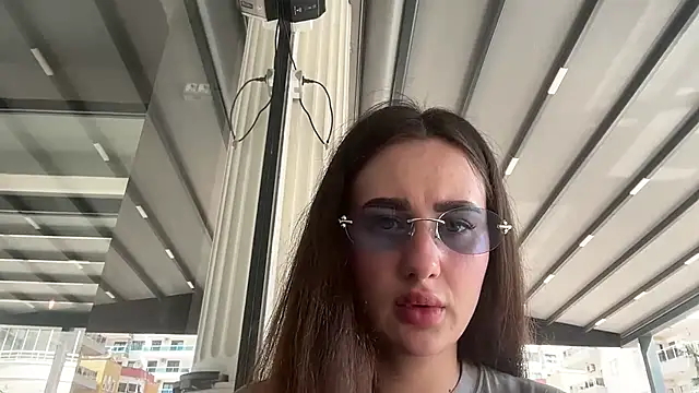 Snapshot of Svetta9966 chatting on 07/11/26, 12:27 Svetta9966 online show from 07/11/26, 12:27