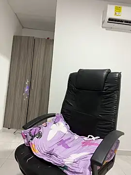 Violetacam 05 online show from 09/18/25, 05:21