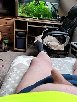 Mariomario0565 online show from 10/24/25, 02:05