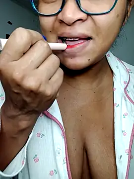 chalohott online show from 04/17/26, 11:02