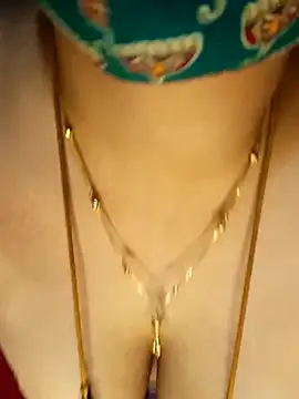 tuttifrutti17 online show from 01/11/25, 07:59